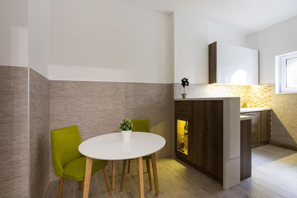 Hedonist-Belgrade Central Nest エクステリア 写真