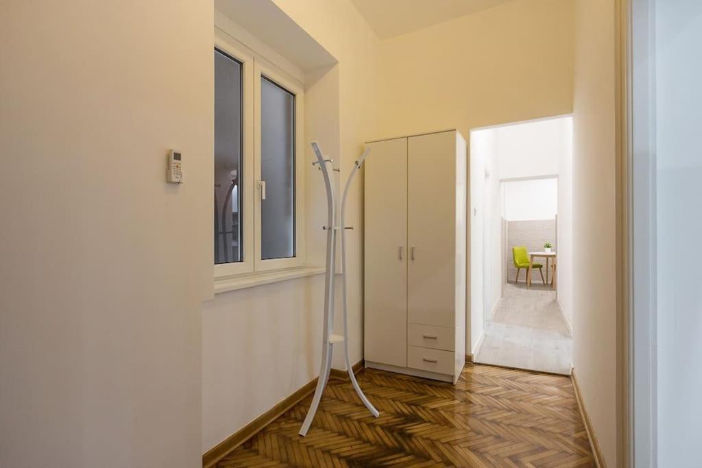 Hedonist-Belgrade Central Nest エクステリア 写真